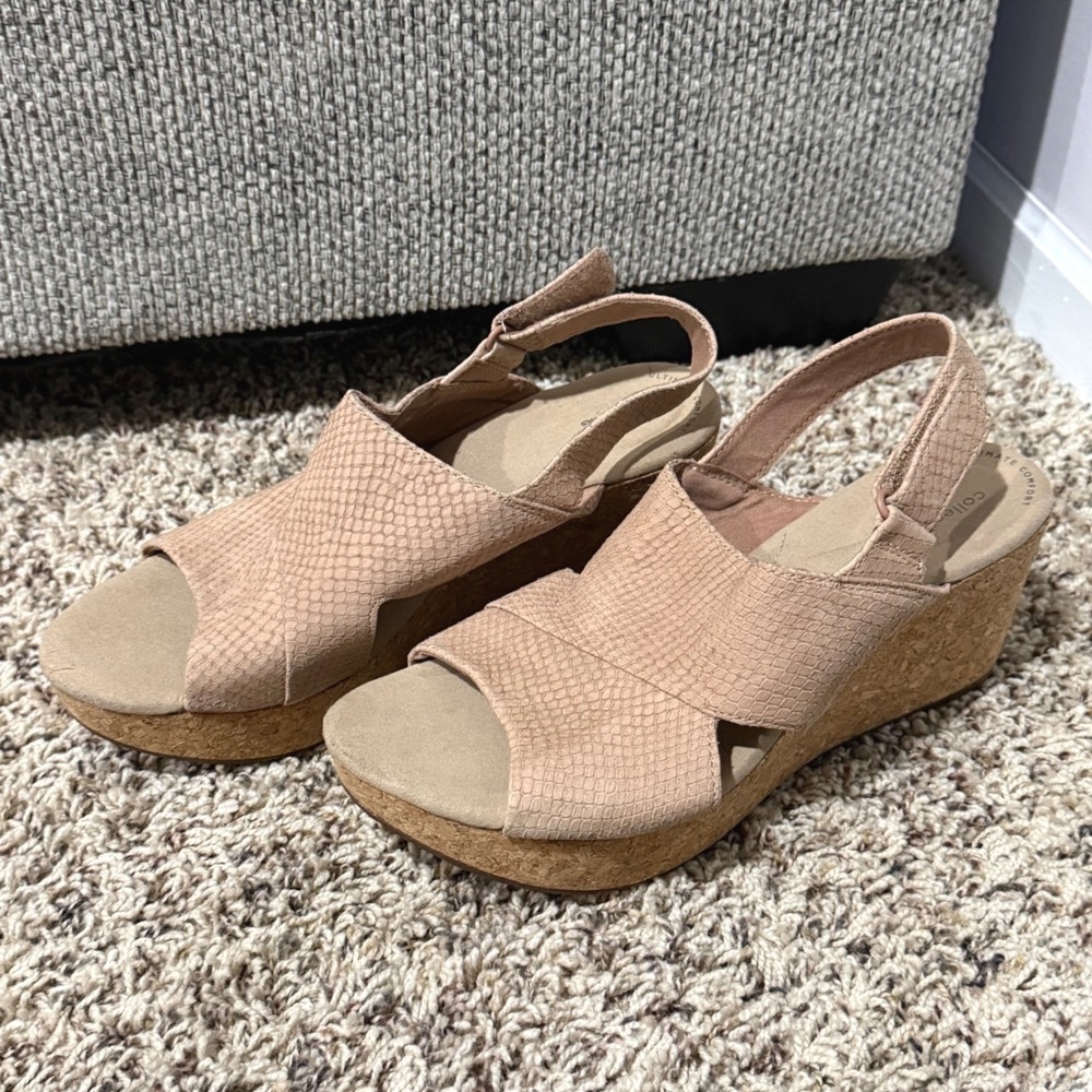Clarks Collection Annadel Eir Blush Pink Snakeskin Nubuck Cork Wedge Sandals 11M